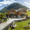 Summit Lodges