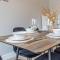 4 Bed House in Coventry City Centre, by ARP HOMES, Driveway & Garage, Big Garden, Ideal for Contractors, Families and Long Stays 4 Bed House in Coventry City Centre, by ARP HOMES, Driveway & Garage, Big Garden, Ideal for Contractors, Families and Long Stays