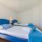 B48 - Olive Tree Street 2 Bed Apartement