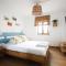 Latas Surf Lodge