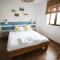 Latas Surf Lodge