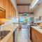 Kulakane 310 · KK 310 Updated BeachFront 2BD w AC Pool
