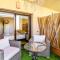 2199-Apt with terrace and pools