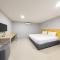 Fine Bed Hotel