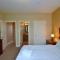 Foto: 2 Bedroom Rivergrass Condo 105/147