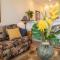 Kulakane 105 · KK105 Sunsets Ocean Views Oceanfront in West Maui