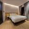 Tria Business & Boutique Hotel