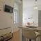 Acacia Private Rooms & Studios
