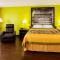 Super 8 by Wyndham Giddings