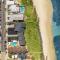 Absolute Beachfront Apartment 1T