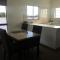Western Downs Motor Inn