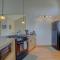Hutsons Bridgeview 30 Day