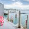 Oceans Edge - Anchor Pier Lodge