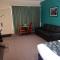 Victoria Lodge Motor Inn & Apartments