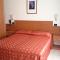 Hotel Holiday House