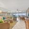 Hale Ono Loa 120 · HOL 120 Oceanfront 2BD w Ocean View AC Pool