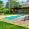 Iguana Lodge Beach Resort - Puerto Jiménez