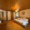 Chalet Maithili Lauterbrunnen -152-Year-Old Majestic Chalet