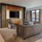 DoubleTree by Hilton Belfast City Ten Square