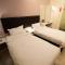 Seven Hotel