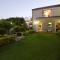 Sea Whisper Guest House & Self Catering - Jeffreys Bay