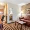 Quality Suites Paducah I-24