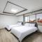 Top Island Hotel