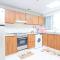 Family Friendly 1 Bedroom Stylish Creek front