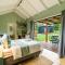 Moss & Moon Cabins