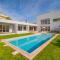 Villa L