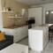 Sunny apartment on the lakes