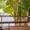 Whispering Palms - Absolute Beachfront Villas