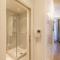 GRAND HÔTEL Golden Square 3 min to Beach Green Corridor View AC