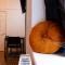 NEWLY Refurbed - Large Studio Apt With Private Parking