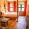 Backstage Hotel