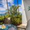 Hale Mahina A102