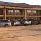 Texas Inn & Suites