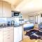 Aqua Sands #2 - Stay Waiheke