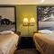 Super 8 by Wyndham Normal Bloomington