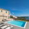 Villa Mentes