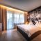 goldfinger + suites