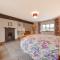 4 Bed in Roughton oc-1435