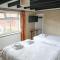 2 Bed in Whitby oc-wa011