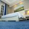 Hotel Monarch