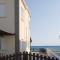 Panorama Beach House, 5 meters to the sea