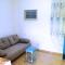 FREE Parking, Wifi, Aircool, Terrace, Living & Bedroom