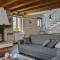 Rustic villa Marijanin Vrt with pool in Tinjan