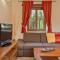 Rustic villa Catarina with pool in Tinjan