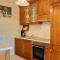 Rustic villa Catarina with pool in Tinjan