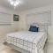 Dockside Punta Gorda Anglers Retreat on Canal!